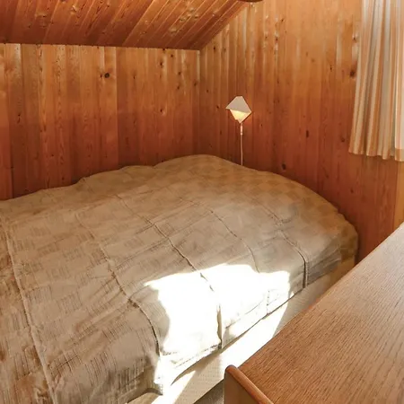Nice In W/ Wifi And 3 Bedrooms Hébergement de vacances *